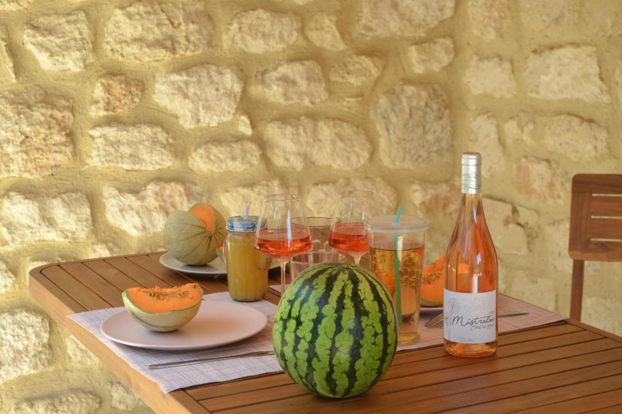 La Romagnolette Bed & Breakfast Saint-Restitut Bagian luar foto